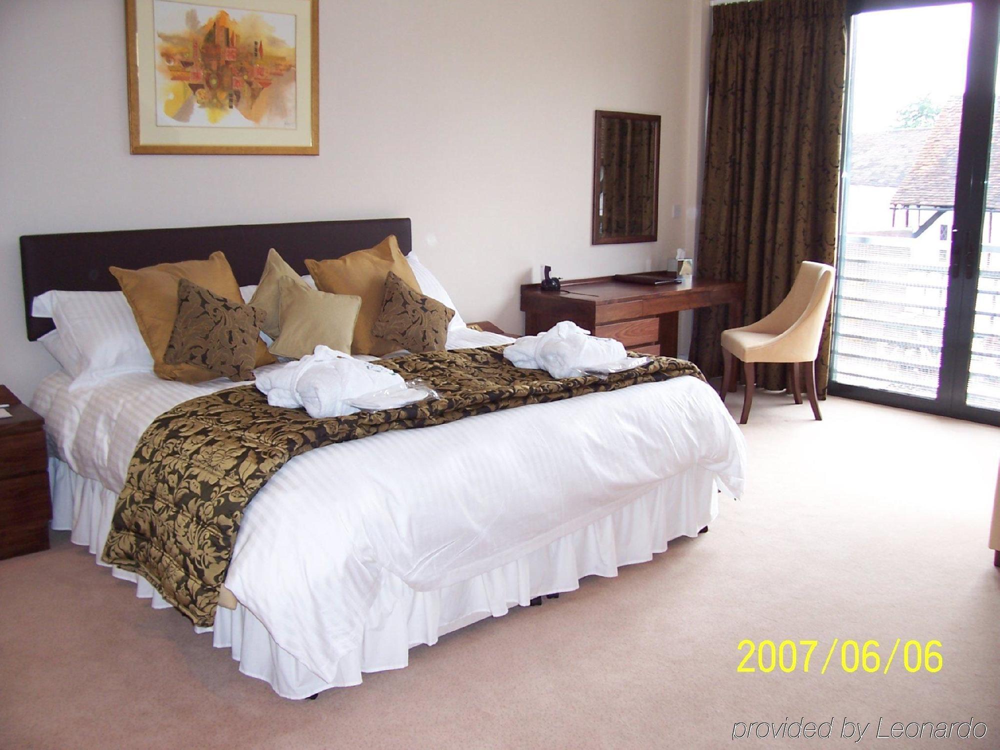 Barn Hotel London Ruislip Rum bild